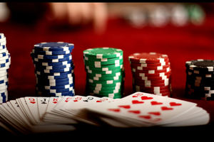 The four poker players you’ll invite to your holiday party | Poker Strategy from PlayOnlinePoker.com